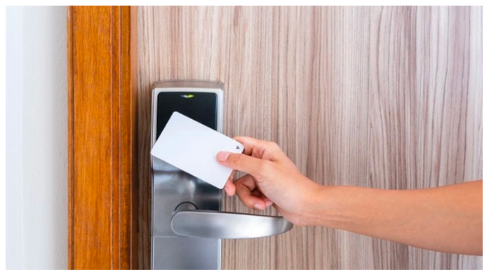 Khóa điện tử là gì? Hoạt động như thế nào? Đặc điểm các loại khoá điện tử
