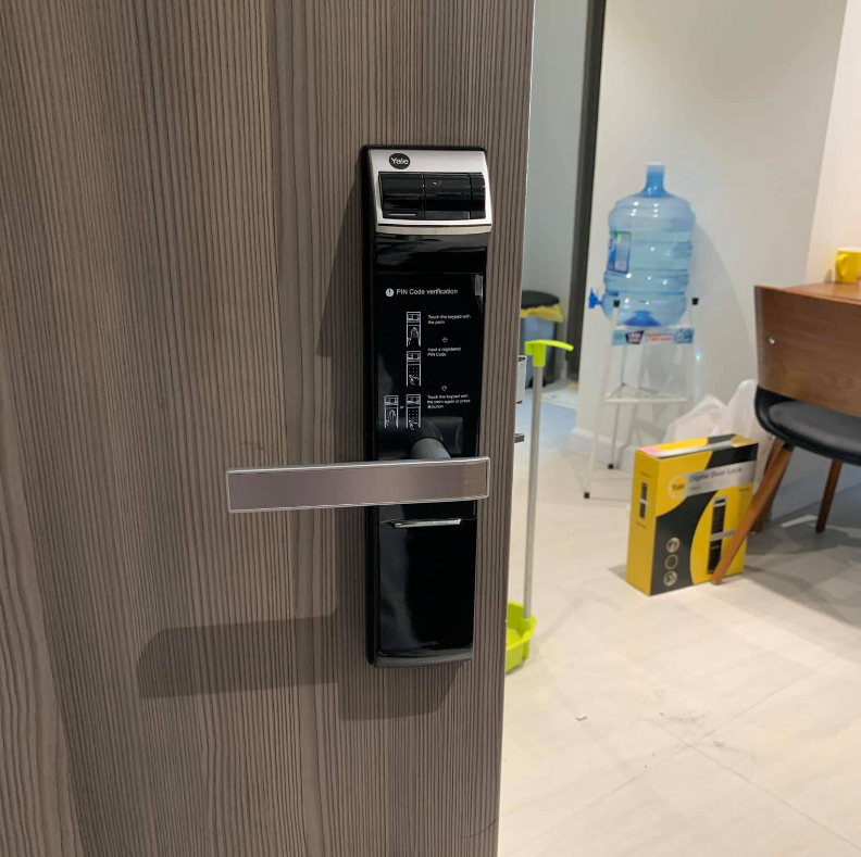 Cảm nhận của người sử dụng khóa điện tử YALE YDM 4109A  do Gateman lắp đặt